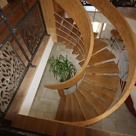 Grande Maison Pour 10 Pers. Avec Jardin, Terrasse, Bbq, Près De Bruyères Et Gérardmer - Fr-1-589-335 *