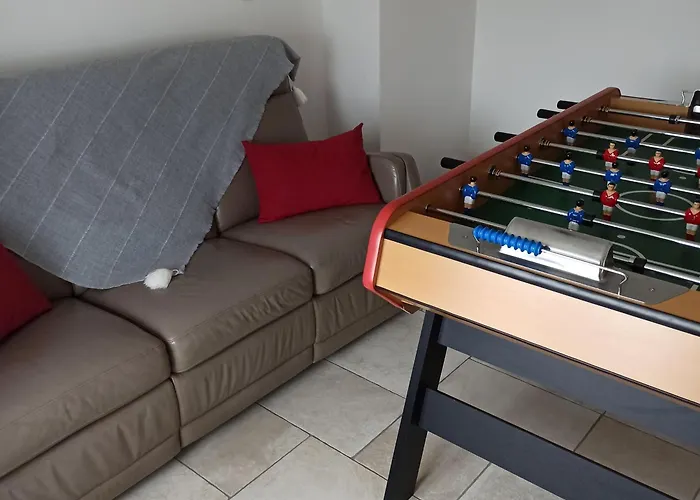 Grande Maison Pour 10 Pers. Avec Jardin, Terrasse, Bbq, Pres De Bruyeres Et Gerardmer - Fr-1-589-335 * Champ-le-Duc